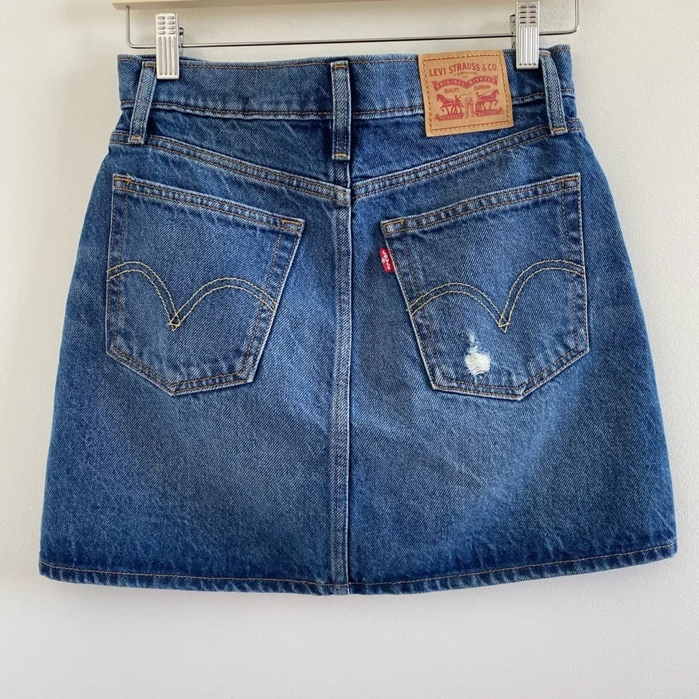 Levi's Blue Distressed Jean Mini Skirt Size 25 Rodeo Western Festival